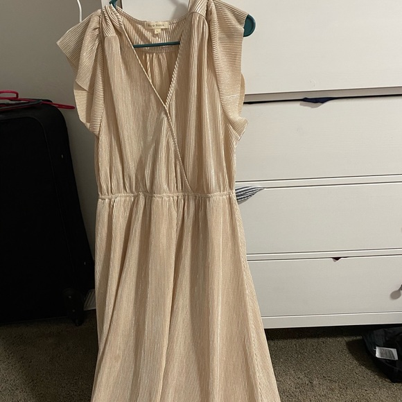 Shop Stevie Metallic Dress (Large) - Picture 5 of 5